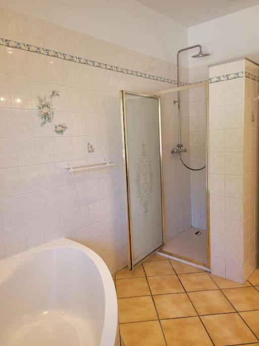 Grand Gites 6 Personnes Uriage Chamrousse Grenoble Revel  Bagian luar foto